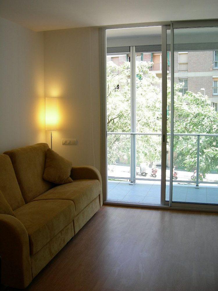 ברצלונה Travesera Parc Guell Apartments מראה חיצוני תמונה
